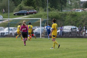 Uno dei due gol di Schiratti a Paularo (foto Cristy)